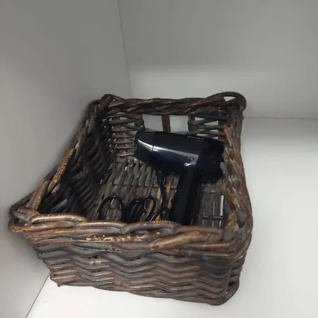 Aldira Arena Nationala דירה