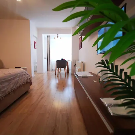 Appartement Aldira Arena Nationala